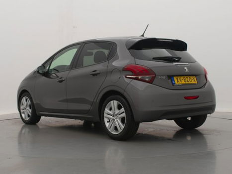 Peugeot 208 - 1.2 82pk Signature | Navigatie | Parkeersensoren | Airco | - 1