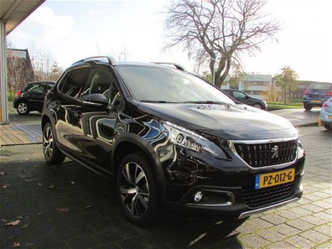 Peugeot 2008 - 1.2 PureTech Allure 110 PK AUTOMAAT/CAMERA/TREKH - 1