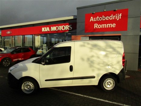 Opel Combo - 1.3 90pk CDTi schuifdeur Airco zeer nette staat - 1