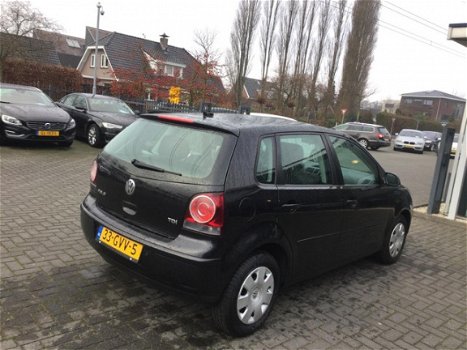 Volkswagen Polo - 1.4 TDI 59KW TRENDLINE 5DRS - 1