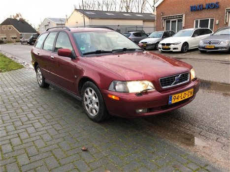 Volvo V40 - 1.8 Europa /LPG G3/AIRCO/NAVI/APK 08-2020/ - 1