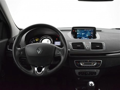 Renault Mégane Estate - 1.5 DCI BOSE + NAVIGATIE / CAMERA - 1