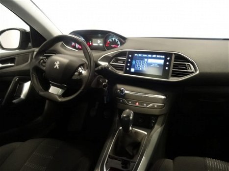 Peugeot 308 - Blue Lease Premium Navigatie | Glazen panoramdak | Parkeersensoren voor & achter | All - 1