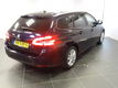 Peugeot 308 SW - 1.2 PureTech Blue Lease Executive Navigatie | Parkeersensoren voor en achter | Glaz - 1 - Thumbnail