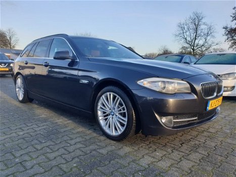 BMW 5-serie Touring - 520d High Executive AUT. *LEDER+NAVI+PDC+ECC+CRUISE - 1