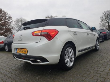 Citroën DS5 - 2.0 Hybrid4 Business Optimum AUT. *XENON+LEDER+PANO+NAVI+PDC+ECC+CRUISE - 1