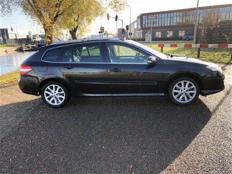 Renault Laguna Estate - 2.0 dCi Dynamique 6-bak/panodak/xenon/PDC - 1