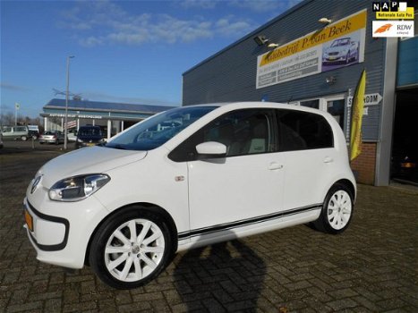 Volkswagen Up! - 1.0 move up BlueMotion 5-Drs - 1