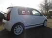 Volkswagen Up! - 1.0 move up BlueMotion 5-Drs - 1 - Thumbnail