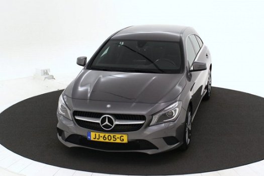 Mercedes-Benz CLA-klasse Shooting Brake - 180 d Business Solution | Achteruitrijcamera | Navigatie | - 1