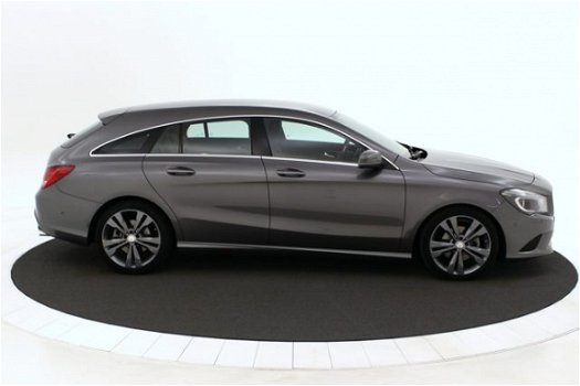 Mercedes-Benz CLA-klasse Shooting Brake - 180 d Business Solution | Achteruitrijcamera | Navigatie | - 1