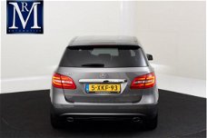 Mercedes-Benz B-klasse - 180 Ambition Automaat Navi Xenon RIJKLAARPRIJS incl. 6mnd garantie