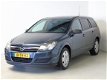 Opel Astra Wagon - 1.9 CDTi Executive Airco 6-Bak - 1 - Thumbnail