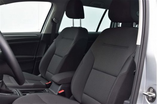 Volkswagen Golf Variant - 1.0 TSI 110 pk Comfortline | Navigatie | Parkeersensoren | Climatronic | 1 - 1