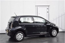 Volkswagen Up! - 5 deurs 1.0 60 pk move Up | Airco | Leder | Stoelverwarming | Radio | DAB+ | Reserv