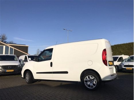 Fiat Doblò - 1.6 MJ 105 PK / 7x / MAXI L2H1 / 3 ZITS / AIRCO / NAVI / CRUISE / NIEUW / FABRIEKSGARAN - 1