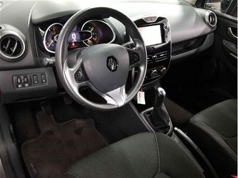 Renault Clio Estate - 1.5 dCi ECO Night&Day Navigatie - Parkeersensoren - 1