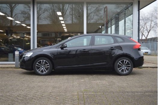 Volvo V40 - 2.0 T2 Nordic - Rijklaarprijs - 1