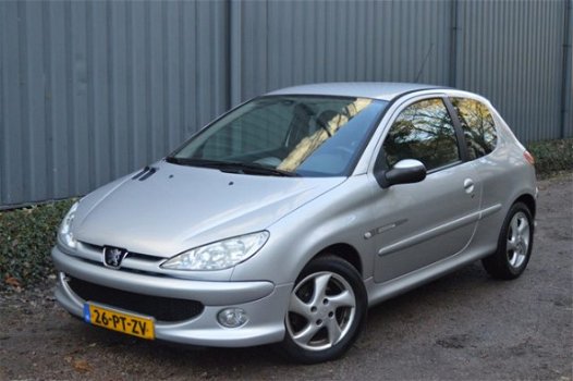 Peugeot 206 - 2.0 HDi Quiksilver - 1