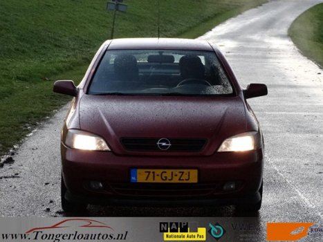 Opel Astra Coupé - 2.2-16V Airco-Stuurbkr-Apk 11-2020 - 1