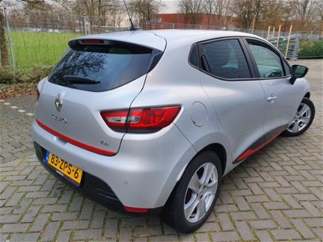 Renault Clio - 0.9 TCe ECO Collection - NAVIGATIE - ZEER SPORTIEF - 1