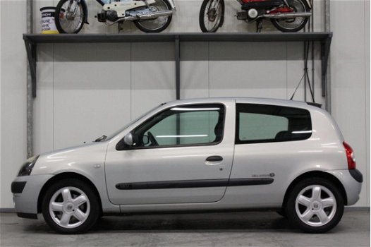 Renault Clio - 1.2-16V Dynamique | NAP | Nette auto | Sportief - 1