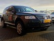 Volkswagen Touareg - 3.2 V6 Highline - 1 - Thumbnail