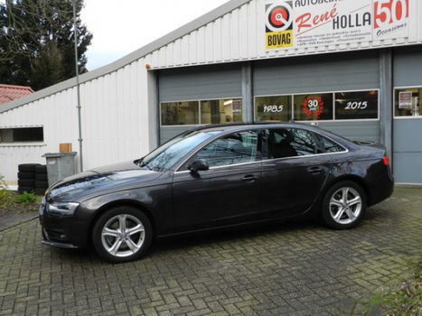 Audi A4 - 1.8 TFSI Advance Navi PDC Lmv17