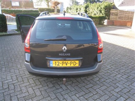 Renault Mégane Grand Tour - 1.6 16V GT - 1