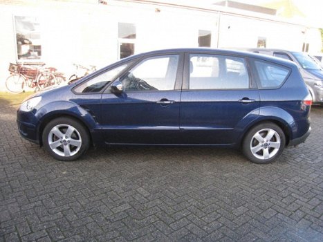 Ford S-Max - 2.0 16V 107KW Navigatie - 1