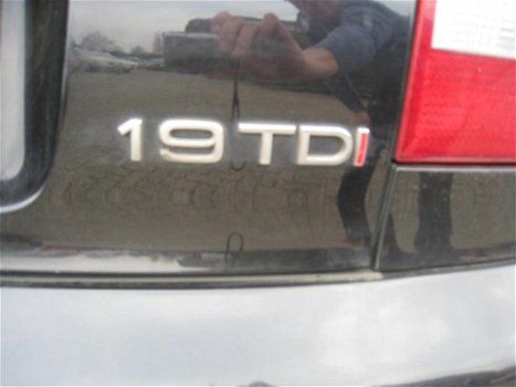 Audi A3 - 1.9 TDI 130PK Ambiente - 1