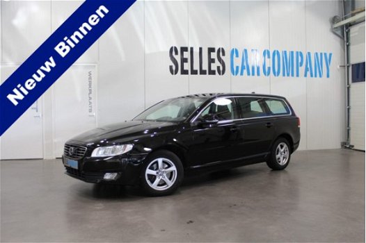 Volvo V70 - 2.0 D3 Dynamic Edition | Leder | LM Velgen | Navigatie | Trekhaak | - 1