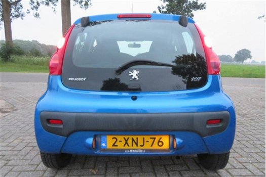 Peugeot 107 - 1.0i met Airco en Vele Opties - 1