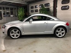 Audi TT - 1.8 5V Turbo // 157km// bovag onderh.// Top Conditie // Stoelverwarm//Leer//Nw Apk+beurt//