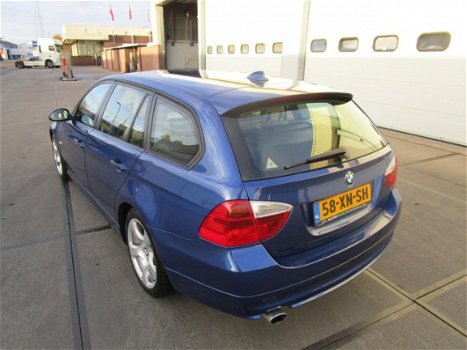 BMW 3-serie Touring - 318i Business Line 318 I TOURING BUSINESS 5 DEURS LEDER - 1