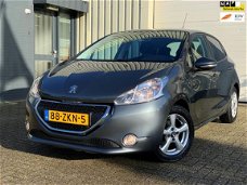 Peugeot 208 - 1.2 VTi Blue Lease VOL ONDERHOUD NAVI NAP APK