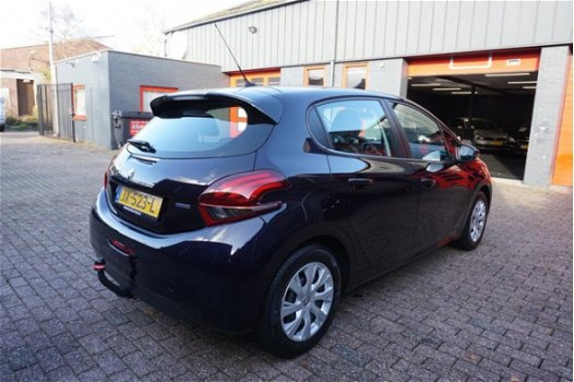 Peugeot 208 - 1.2 PureTech Active Airco Navi Cruise Trekh Cv - 1