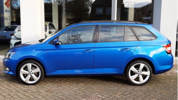 Skoda Fabia Combi - 1.2 TSI FIRST EDITION DSG Trekhaak | Cruise | Panoramadak - 1