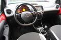 Toyota Aygo - 1.0 5-DRS 1E EIG CAMERA LAGE KM NL-AUTO - 1 - Thumbnail