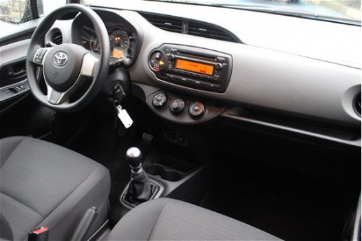 Toyota Yaris - 1.3 5-DRS 1E EIGENAAR AIRCO RADIO/CD - 1