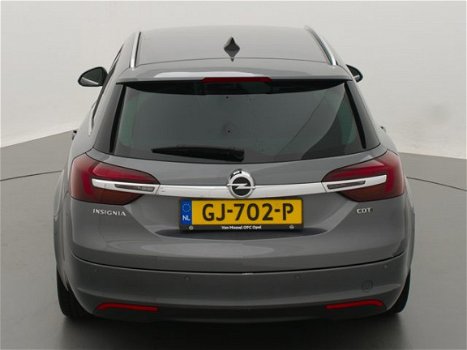 Opel Insignia - 1.6 CDTI Business Executive Navi | Lederen bekleding | PDC V+A - 1