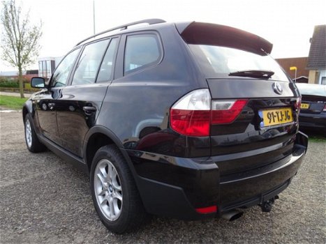 BMW X3 - 2.0i Introduction - 1