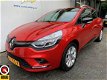 Renault Clio - 0.9 TCe Limited 1e eigenaar, 11.000 km - 1 - Thumbnail