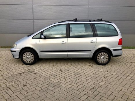 Seat Alhambra - 1.8-20VT Stella 2002 7 persoons 1.8 TURBO - 1