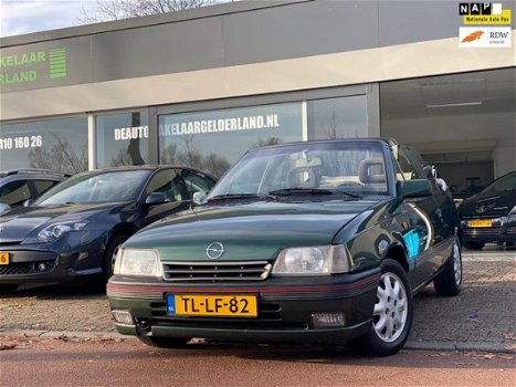 Opel Kadett - 1.6i GL kat. Nw APk/Elec ramen/Elec kap/Lmv - 1