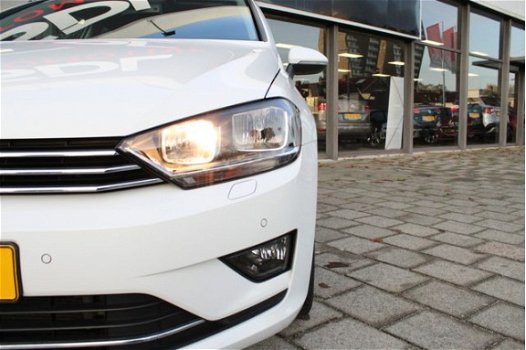 Volkswagen Golf Sportsvan - 1.2 TSI Highline // NAVI // CAMERA // STOELVERWARMING - 1