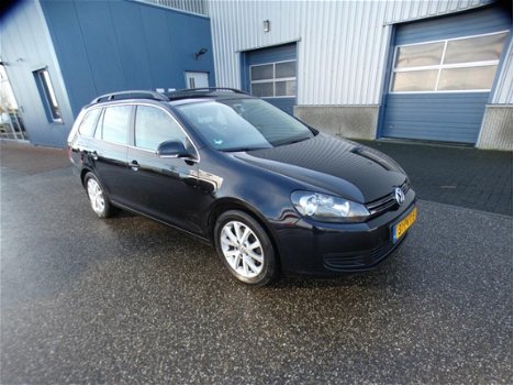 Volkswagen Golf Variant - 1.6 TDI Comfortline BlueMotion / cruise control / climate control / navi - 1