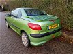 Peugeot 206 CC - 2.0-16V Veel facturen APK t/m 15-02-2020 - 1 - Thumbnail