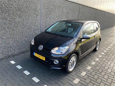 Volkswagen Up! - 1.0 high up * Dealer onderhouden * Nieuwstaat - 1