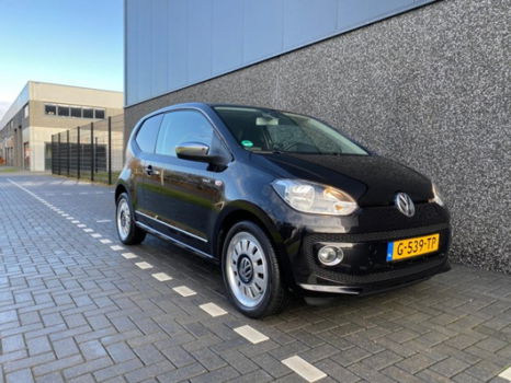Volkswagen Up! - 1.0 high up * Dealer onderhouden * Nieuwstaat - 1